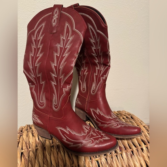 THE ROSEMARY - CREAM CLASSIC TALL COWGIRL BOOTS WITH EMBROIDERY - Picture 9 of 12